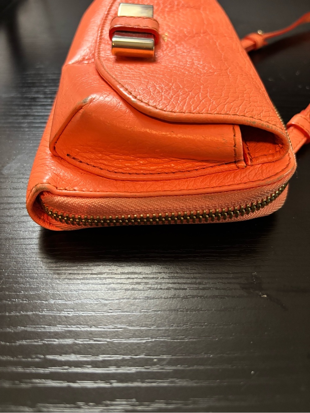 Authentic Chloé Lily Bow 2-Way Crossbody Bag – Vibrant Orange Pebbled Leather - Picture 5 of 12